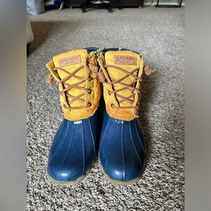 Sperry Womens duck boots, blue and gold.